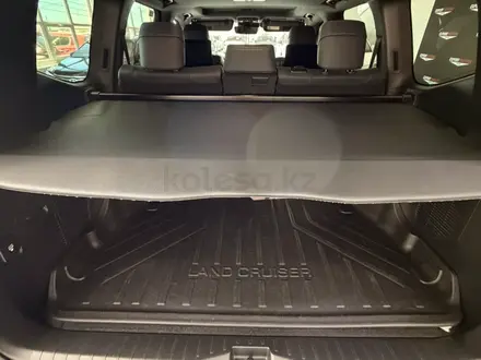 Toyota Land Cruiser 2023 года за 57 000 000 тг. в Актау – фото 25