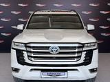 Toyota Land Cruiser 2023 года за 57 000 000 тг. в Актау