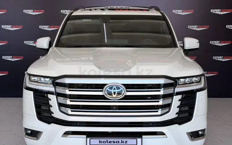 Toyota Land Cruiser 2023 года за 57 000 000 тг. в Актау