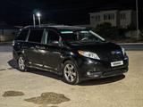 Toyota Sienna 2014 годаүшін7 600 000 тг. в Актау – фото 2