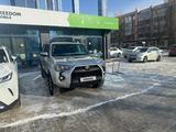Toyota 4Runner 2017 года за 17 900 000 тг. в Актобе