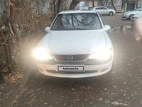 Opel Vectra 1997 годаүшін1 000 000 тг. в Караганда