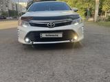 Toyota Camry 2017 года за 10 300 000 тг. в Экибастуз – фото 5