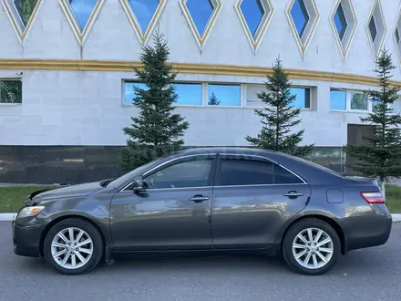 Toyota Camry 2010 года за 7 300 000 тг. в Астана – фото 3