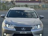 Lexus ES 300h 2014 года за 8 000 000 тг. в Атырау – фото 4