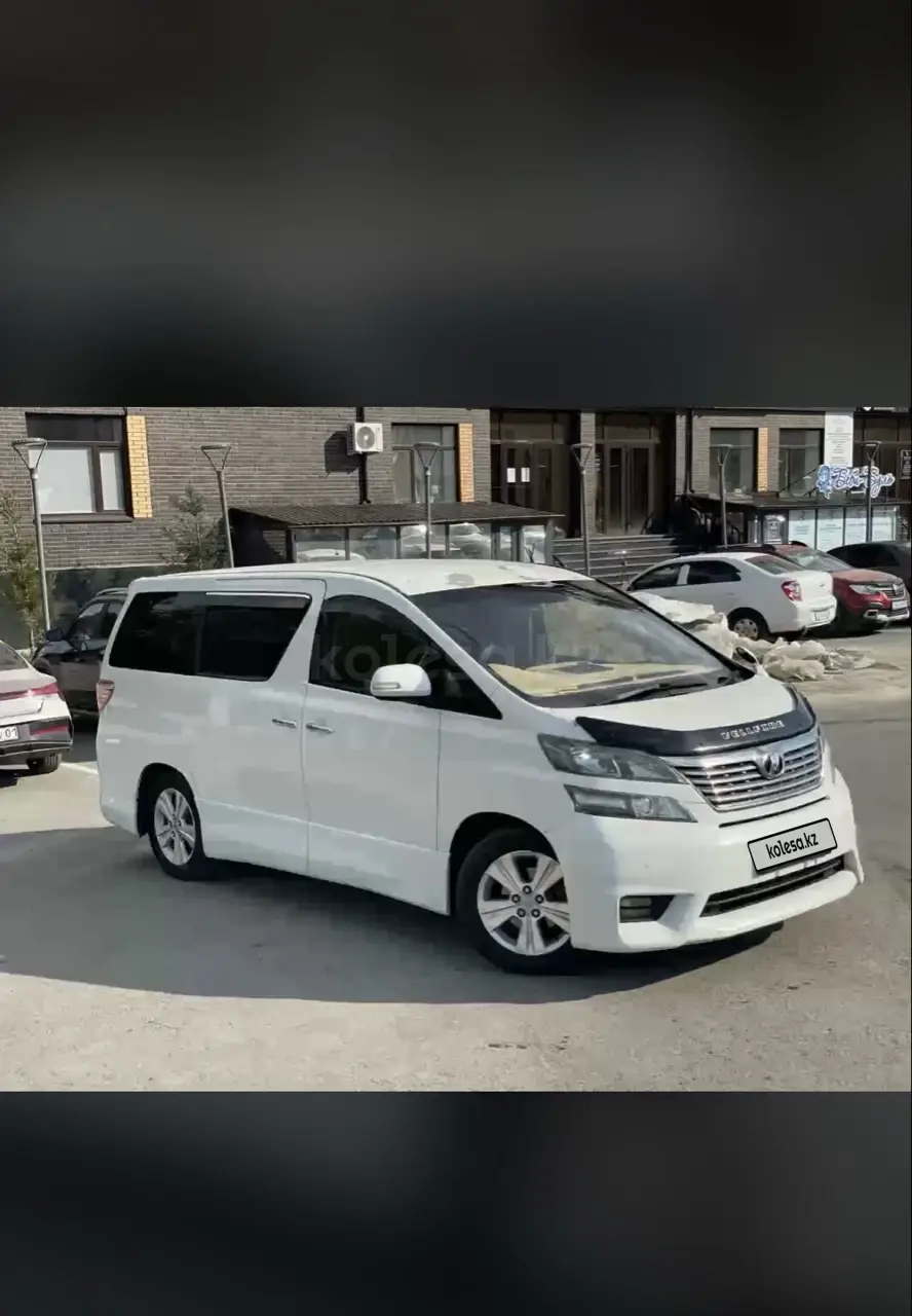 Toyota Vellfire, 2009