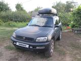 Toyota RAV4 1995 года за 3 400 000 тг. в Семей – фото 2