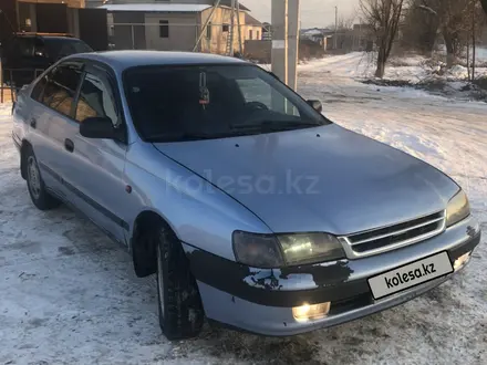 Toyota Carina E 1995 года за 1 800 000 тг. в Алматы – фото 2