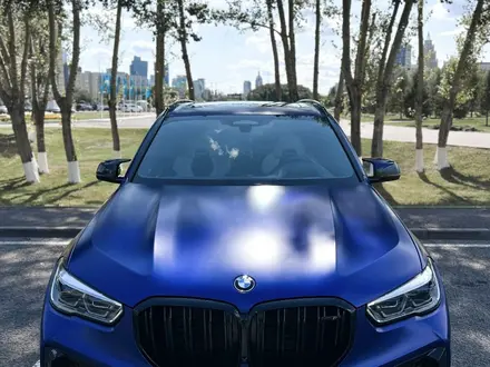 BMW X5 M 2020 года за 49 000 000 тг. в Алматы – фото 29