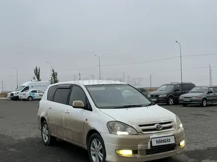 Toyota Ipsum 2001 года за 3 800 000 тг. в Атырау – фото 3