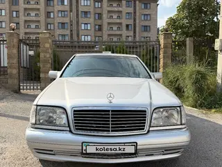Mercedes-Benz S 320