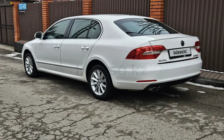 Skoda Superb 2013 года за 5 500 000 тг. в Алматы