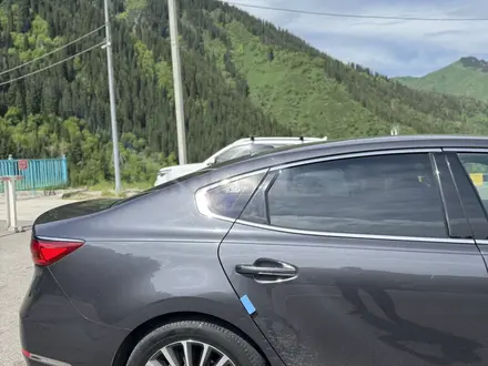 Kia K7 2018 года за 13 300 000 тг. в Алматы – фото 10