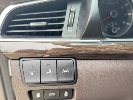 Kia K7 2018 года за 13 300 000 тг. в Алматы – фото 17