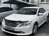 Toyota Camry 2013 годаүшін8 800 000 тг. в Алматы