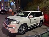 Toyota Land Cruiser 2016 года за 31 500 000 тг. в Астана – фото 2