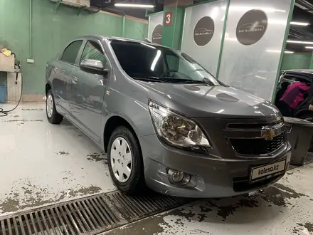 Chevrolet Cobalt 2022 года за 6 200 000 тг. в Алматы – фото 2