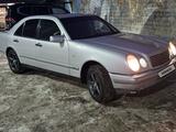 Mercedes-Benz E 230 1997 года за 2 400 000 тг. в Кокшетау – фото 5