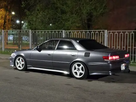 Toyota Mark II 1999 года за 7 500 000 тг. в Алматы – фото 14