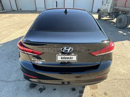 Hyundai Elantra 2016 годаүшін5 700 000 тг. в Атырау – фото 10