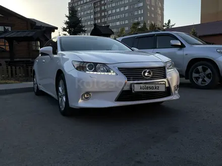 Lexus ES 300h 2013 года за 12 000 000 тг. в Павлодар