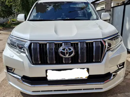 Toyota Land Cruiser Prado 2018 года за 21 500 000 тг. в Усть-Каменогорск