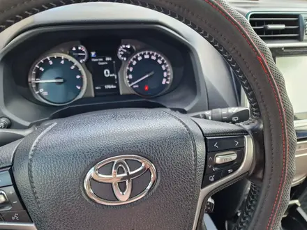 Toyota Land Cruiser Prado 2018 года за 21 500 000 тг. в Усть-Каменогорск – фото 8