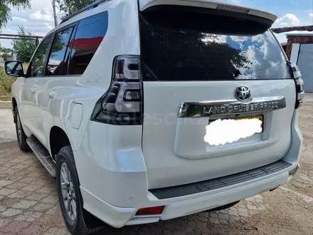 Toyota Land Cruiser Prado 2018 года за 21 500 000 тг. в Усть-Каменогорск – фото 3