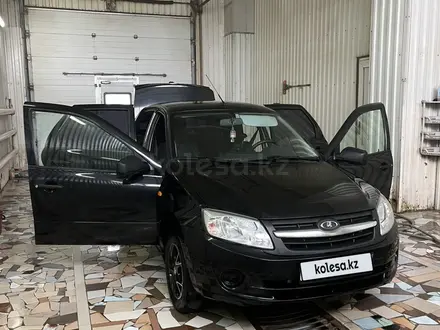 ВАЗ (Lada) Granta 2190 2013 года за 3 000 000 тг. в Костанай – фото 2