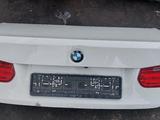 Крышка багажника BMW F30 за 707 тг. в Шымкент