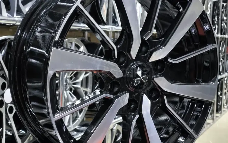 MITSUBISHI на 18 новые диски за 240 000 тг. в Астана