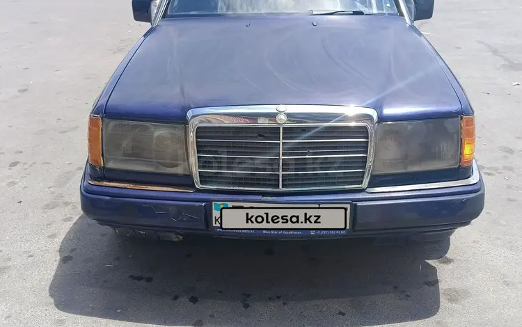 Mercedes-Benz E 220 1993 года за 1 550 000 тг. в Алматы