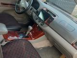 Toyota Camry 2003 годаfor4 500 000 тг. в Алматы – фото 5