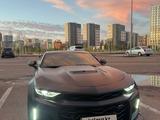 Chevrolet Camaro 2022 года за 26 000 000 тг. в Астана