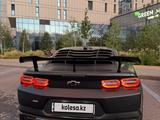 Chevrolet Camaro 2022 года за 26 000 000 тг. в Астана – фото 3