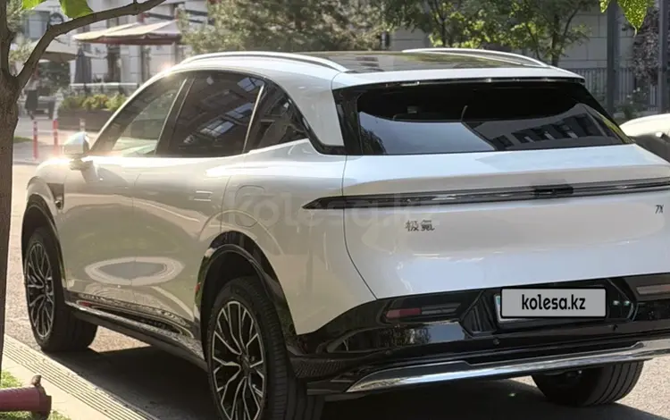 Zeekr 7X 2025 года за 22 200 000 тг. в Алматы