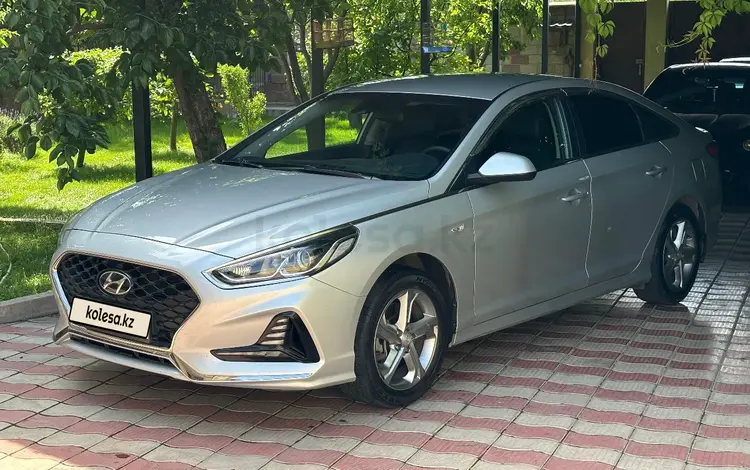 Hyundai Sonata 2022 годаүшін9 600 000 тг. в Шымкент