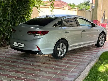 Hyundai Sonata 2022 года за 9 600 000 тг. в Шымкент – фото 3
