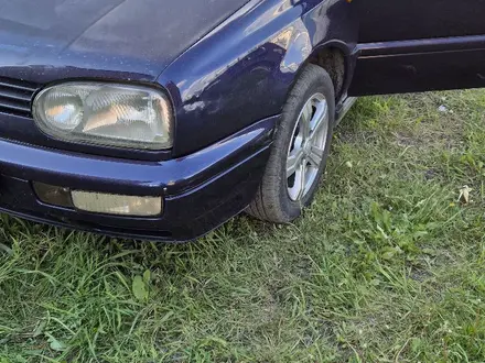 Volkswagen Golf 1996 года за 1 850 000 тг. в Караганда