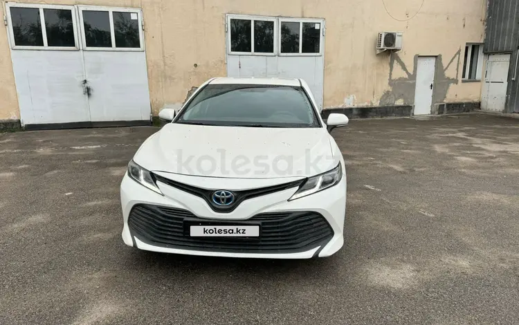 Toyota Camry 2019 года за 9 100 000 тг. в Алматы