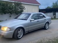 Mercedes-Benz C 280 1995 года за 2 650 000 тг. в Алматы