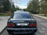 Mercedes-Benz E 200 2000 года за 3 000 000 тг. в Астана – фото 3