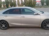 Toyota Camry 2014 года за 6 900 000 тг. в Актобе – фото 4