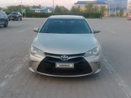 Toyota Camry 2014 года за 6 900 000 тг. в Актобе – фото 5