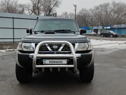 Nissan Patrol 2002 года за 7 200 000 тг. в Алматы – фото 2