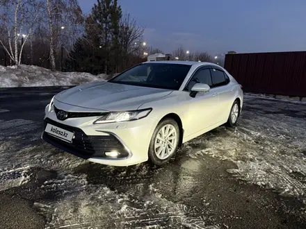 Toyota Camry 2023 года за 18 000 000 тг. в Алматы