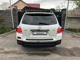 Toyota Highlander 2013 года за 12 800 000 тг. в Алматы – фото 4