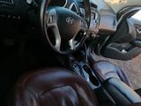 Hyundai Tucson 2012 года за 5 700 000 тг. в Актобе – фото 5