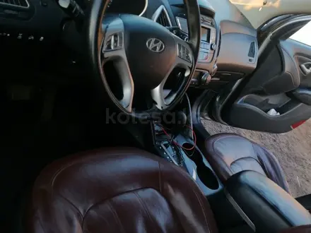 Hyundai Tucson 2012 года за 5 700 000 тг. в Актобе – фото 5