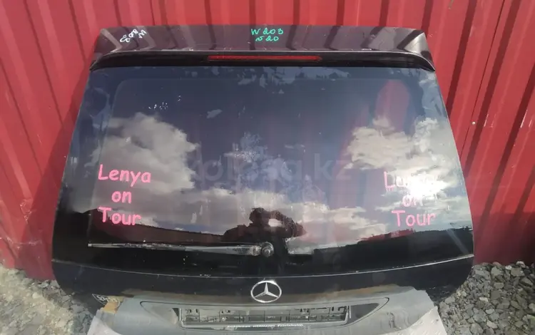 Крышка багажника на Mercedes-Benz W203үшін50 000 тг. в Караганда